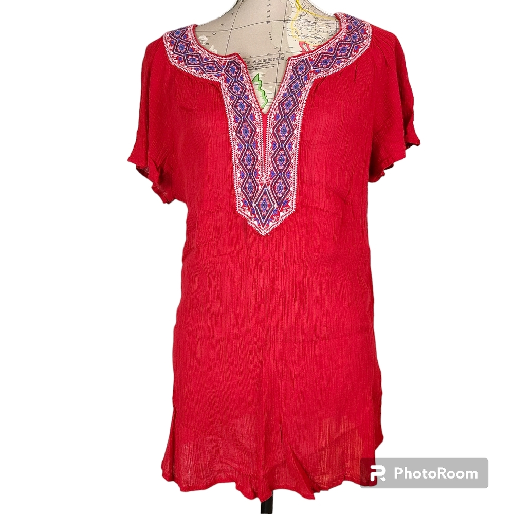 CHARTER CLUB WOMAN SIZE 18W RED CRINKLED GAUZY EMBROIDERED V-NECK  BLOUSE EUC